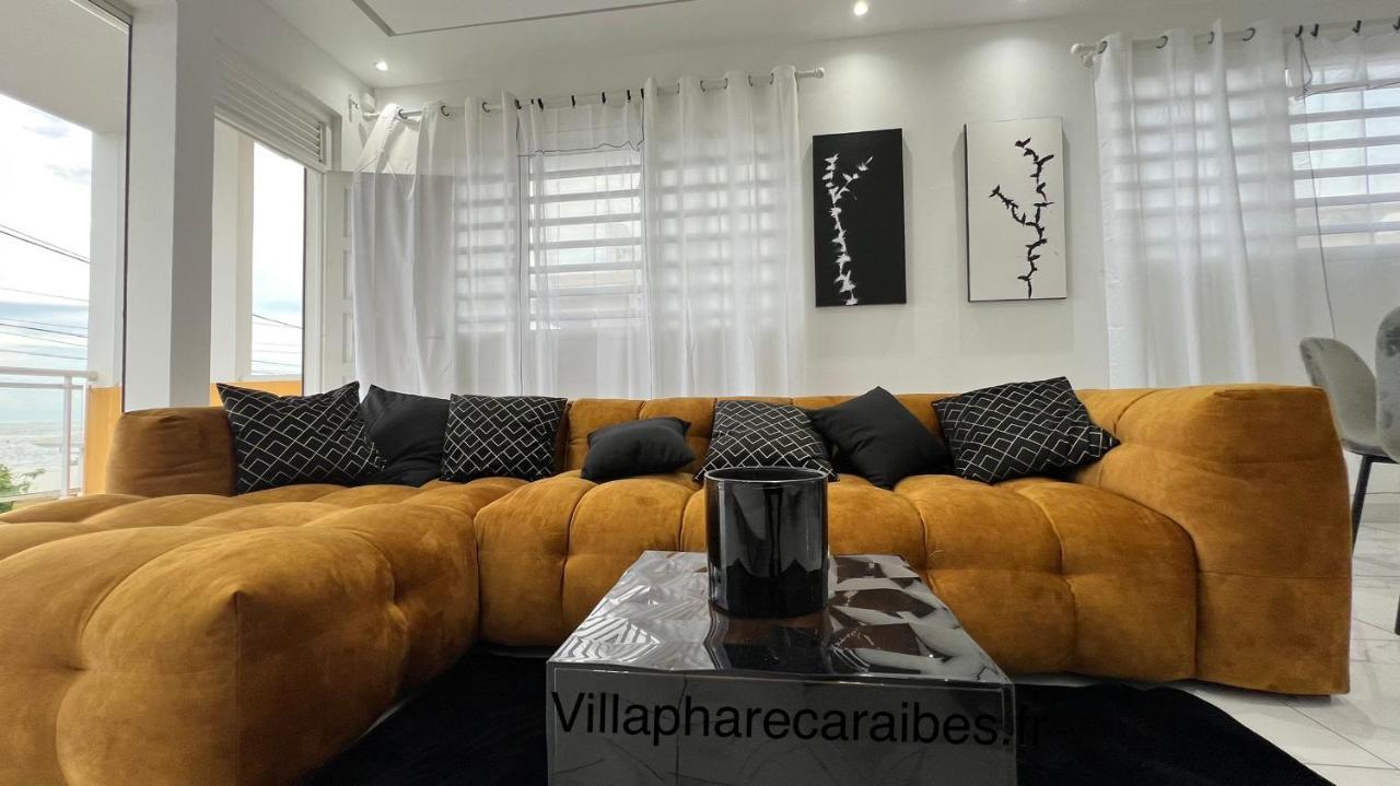 Villa Phare Caraibes Guadeloupe - Rooftop Jacuzzi & Ocean View لو مول المظهر الخارجي الصورة
